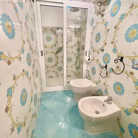 Amalfi ~ Indipendente Con Bagno Interno Per Max 3/4 Persone Palinuro